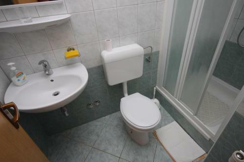 Apartments With Wifi Vrsar, Porec - 7044