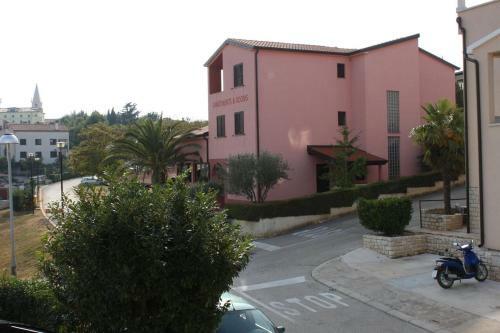Apartments With Wifi Vrsar, Porec - 7044