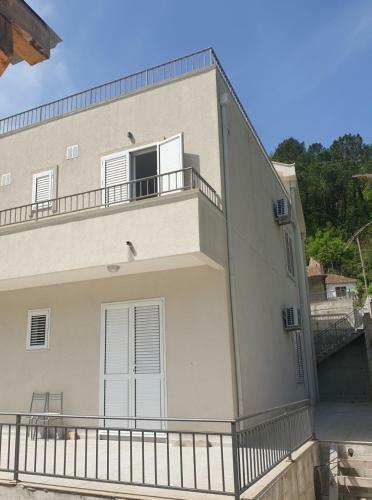 Apartmani Zlatko