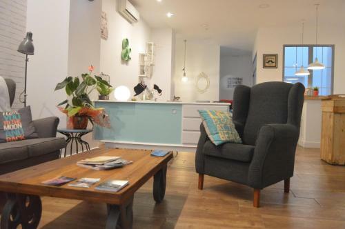 Hotel Smile & Co Hostal Boutique