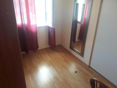 Apartments By The Sea Vrsi - Mulo, Zadar - 17066