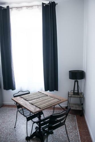 Hostal Les Suites Du 17