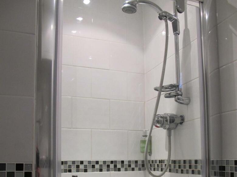 Hostal Fairlawn House