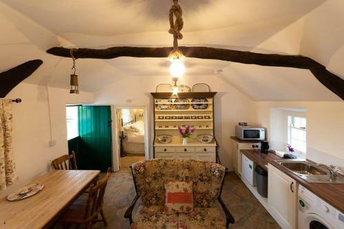 Cissy's Cottage