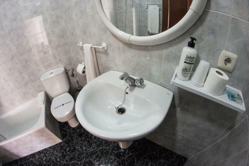 Hostal Caminito Del Rey