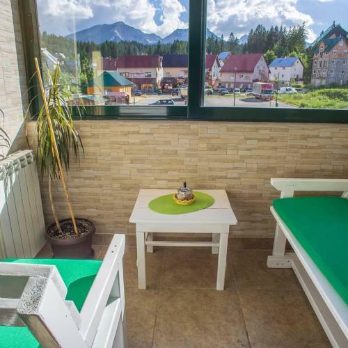 Gloria Apartman