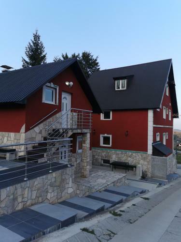 Apartmani Razvr?je