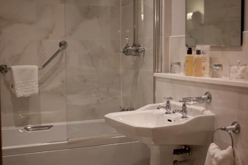 Barnsdale Hall Hotel