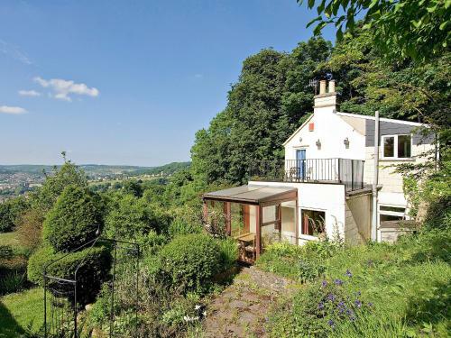 Eastwood Lodge