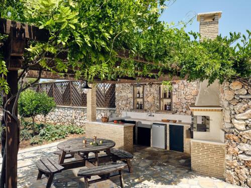 Kallisto Villa