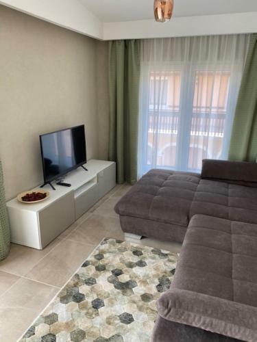 Lelle Sun And Pool Apartments