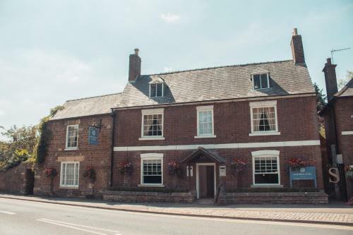 Old Wisteria Hotel