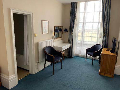 Yelf's Hotel