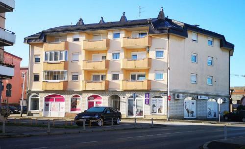 Studio Apartman Comodo