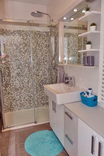 Apartamento Prestige West Residence