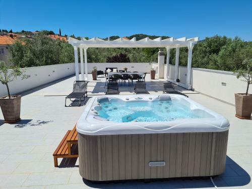 Villa Tea