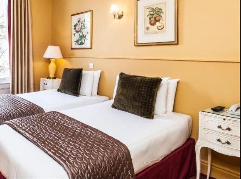 Rose Park Hotel