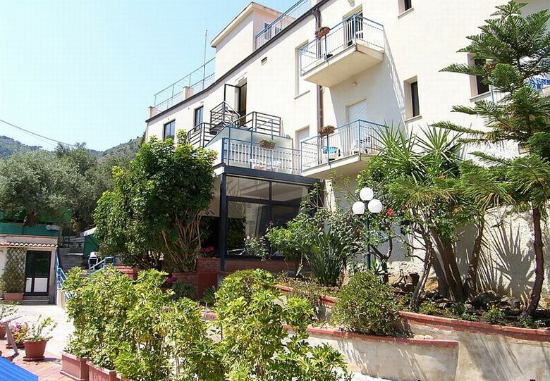 Hotel Villa Belvedere(.)