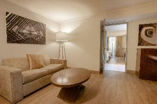 Hotel Antarisuite Cintermex