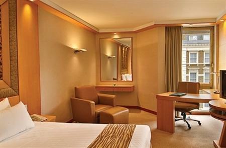 Hotel Millennium Gloucester