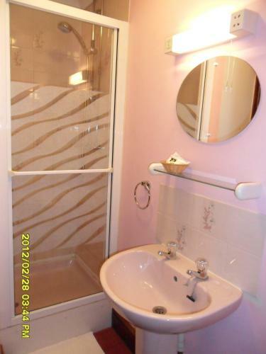 Hostal Thorpe Lodge Hotel