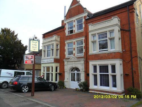 Hostal Thorpe Lodge Hotel