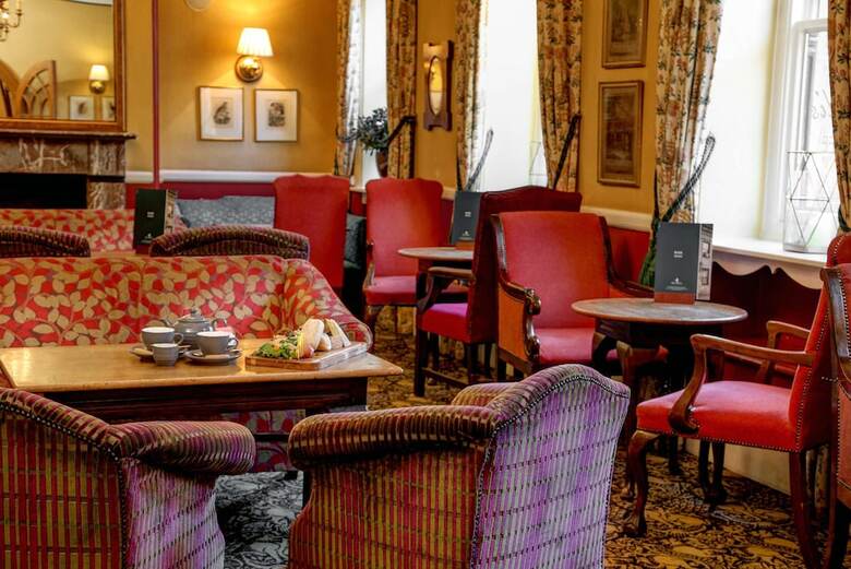 Bull Hotel