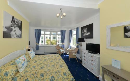 Hostal Blue Palms