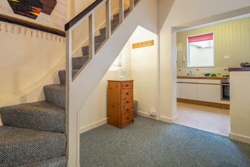 Corinthian Cottage
