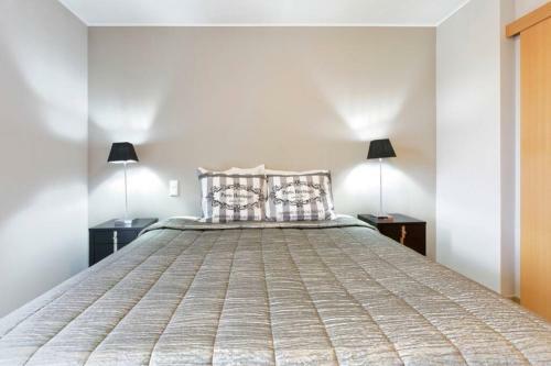 Luxury 2bed Apartment City Center -free Parking