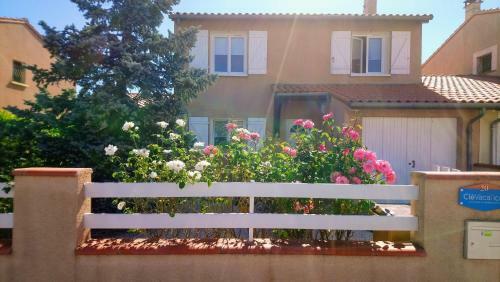 Bed & Breakfast Fleurs De Cosmos