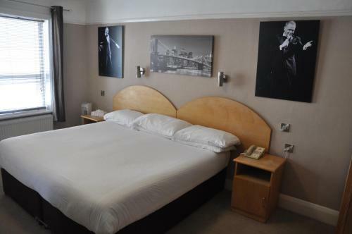 Hotel Celebrity