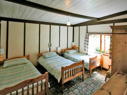 Caban Coed