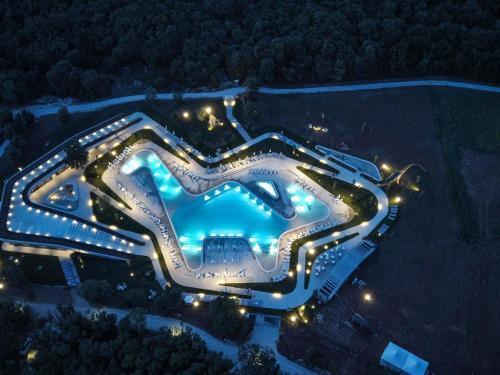 Holiday Home Mon Perin - Roj610