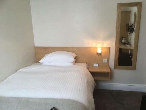 Bed & Breakfast Elmdon Lodge