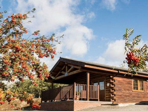 No. 6 Lake View Lodges