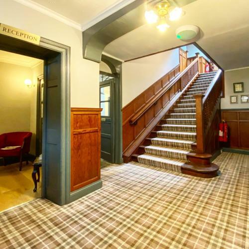 Hostal Kings Arms Hotel
