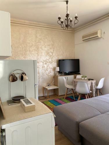 Apartamento One Bedroom Apt With Large Terrace With Seaview