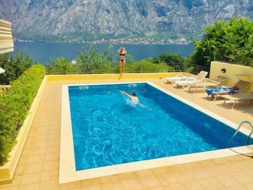 Apartamento Astonishing Views Across Water And Mountain!