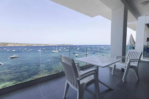 Apartamento Mellieha Bay Waters Edge No. 160
