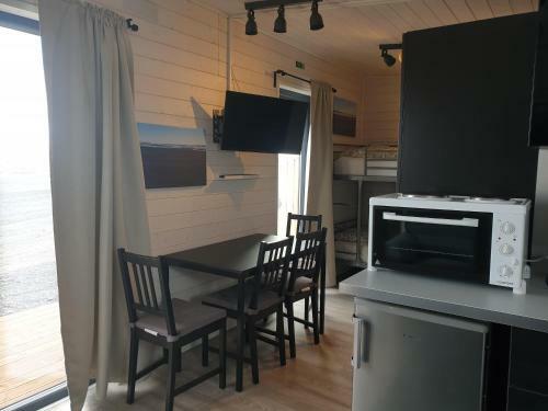 Black Beach Cottage