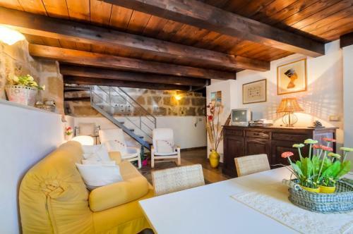 Apartamento Emerald, Stylish Home! In Centro, Tranquillo, 100 Metri Al Mare! Alghero