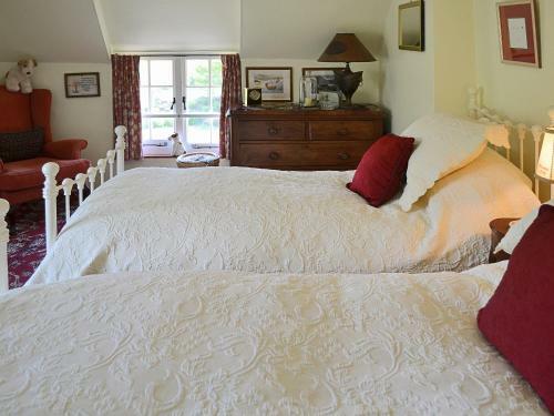 Whiteabury Cottage
