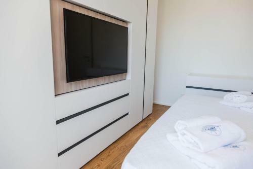 Calabona's Promenade Apartment