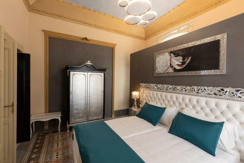 Hostal Luxury Liberty House