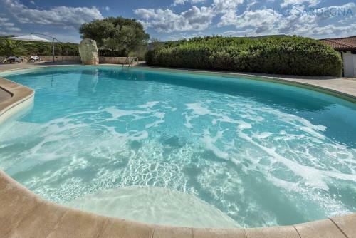 Villa Verde Con Piscina Indipendente Con 5 Camere E 4 Bagni