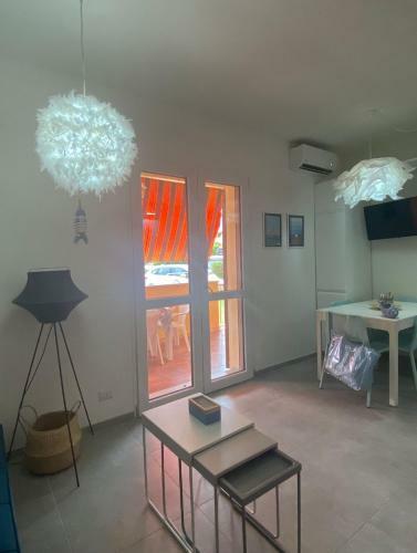 Appartamento Fronte Mare In Residence Con Piscina