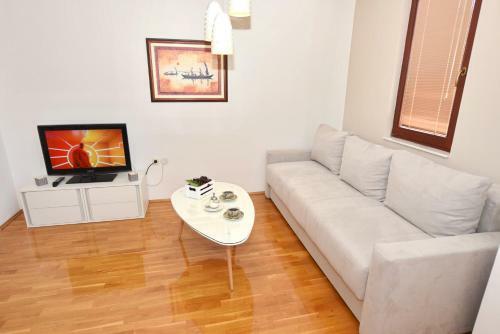 Apartments Kuzmanoski