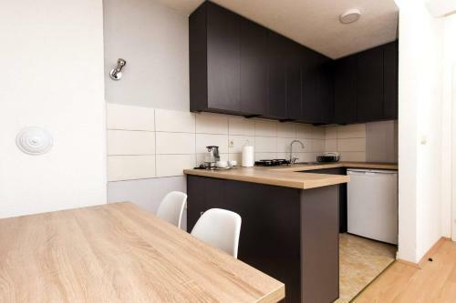 Oz Apartments