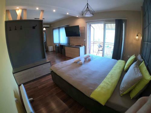 Darija Apartments - City Square